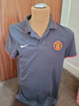 MANCHESTER UNITED NIKE T-SHIRT