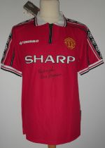 MANCHESTER UNITED SHIRT AUTOGRAPHED BY ALEX FERGUSON