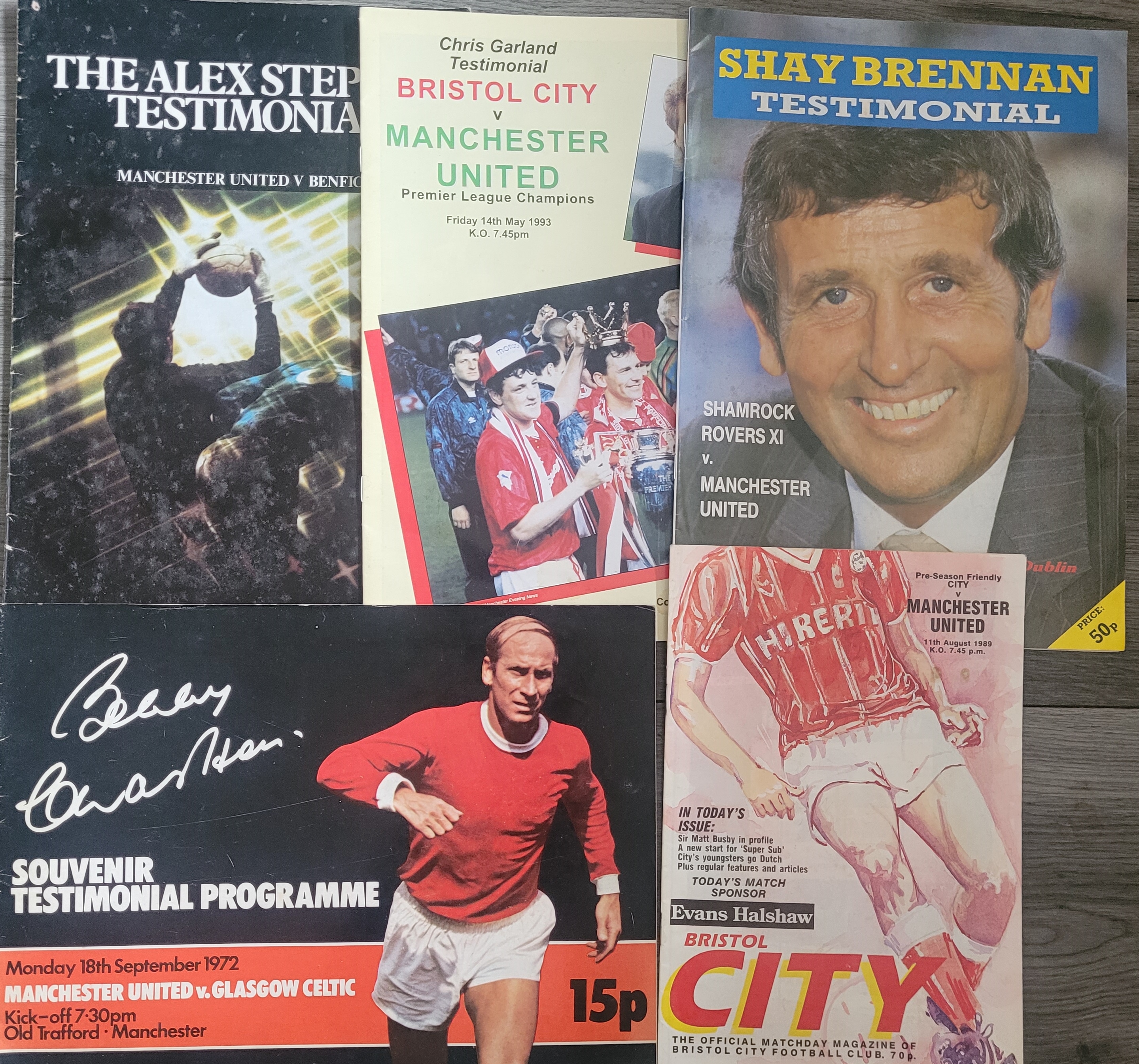 MANCHESTER UNITED FRIENDLY & TESTIMONIAL PROGRAMMES X 18 - Image 4 of 4