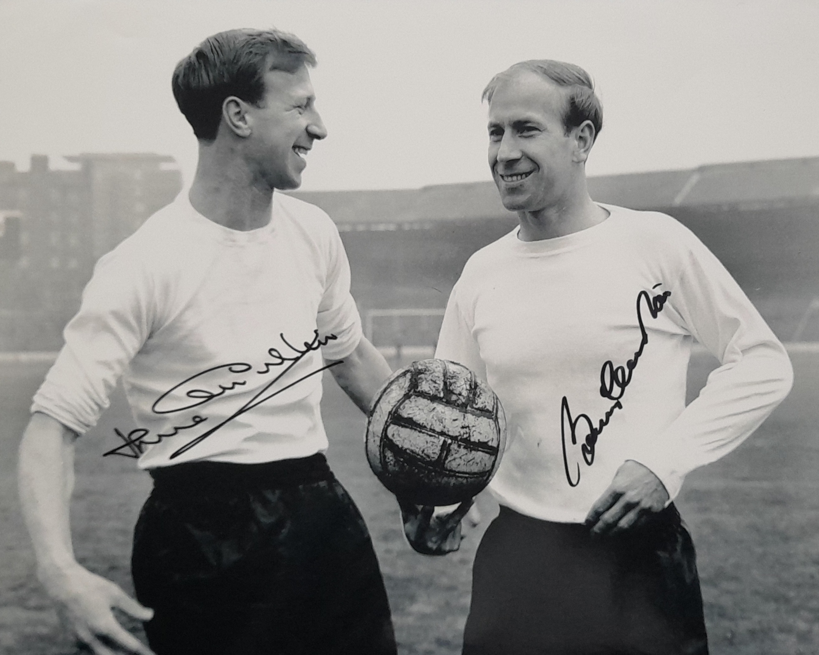 BOBBY & JACK CHARLTON AUTOGRAPHED PHOTO