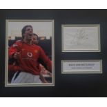 MANCHESTER UNITED RUUD VAN NESTELROOY AUTOGRAPHED MOUNTED DISPLAY