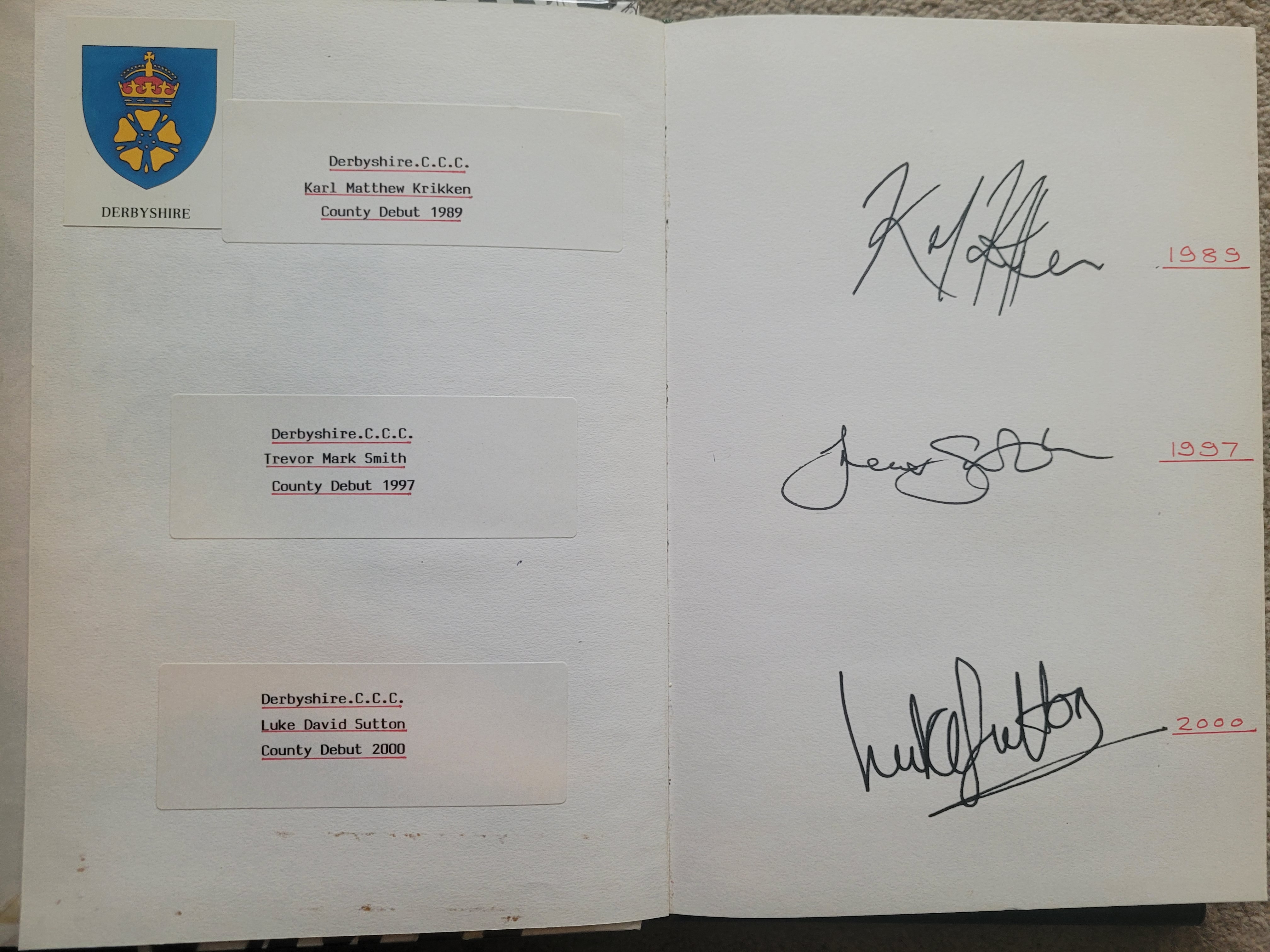 CRICKET AUTOGRAPH BOOK DERBYSHIRE, DURHAM, ESSEX, GLAMORGAN & GLOUCESTERSHIRE - Image 2 of 11