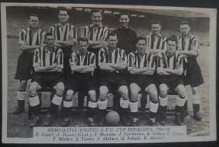 ORIGINAL 1951 NEWCASTLE UNITED FA CUP FINALISTS POSTCARD