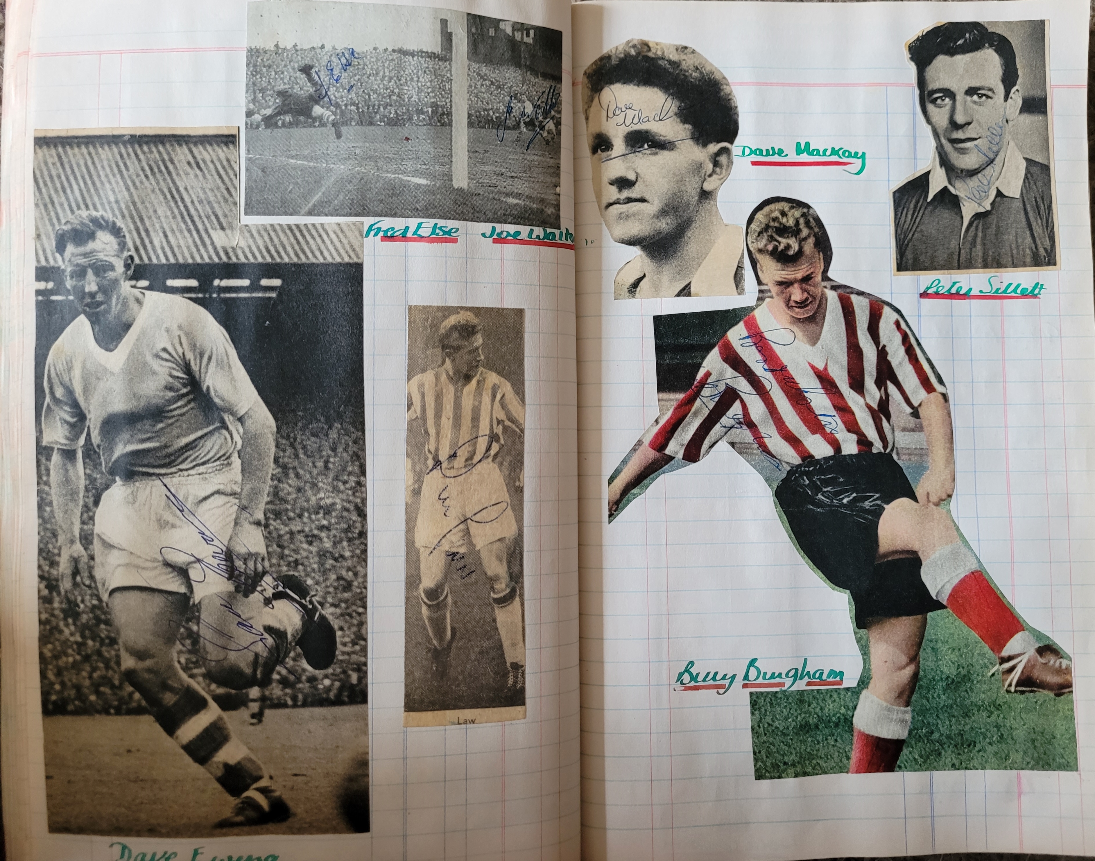 BOOK CONTAINING OVER 1,300 AUTOGRAPHED PICTURES INC' 4 OF MANCHESTER UNITED'S DUNCAN EDWARDS - Image 103 of 160
