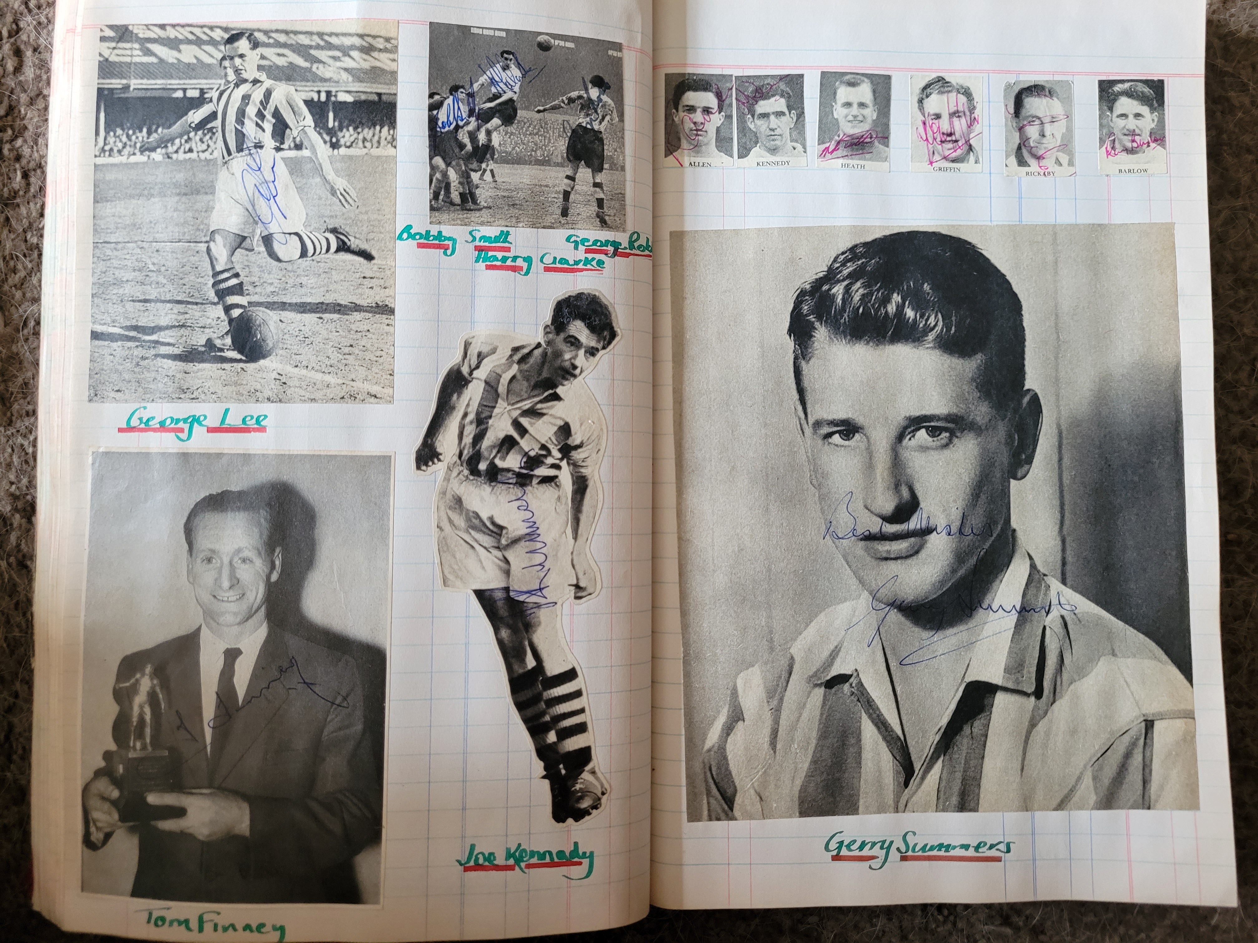 BOOK CONTAINING OVER 1,300 AUTOGRAPHED PICTURES INC' 4 OF MANCHESTER UNITED'S DUNCAN EDWARDS - Image 105 of 160