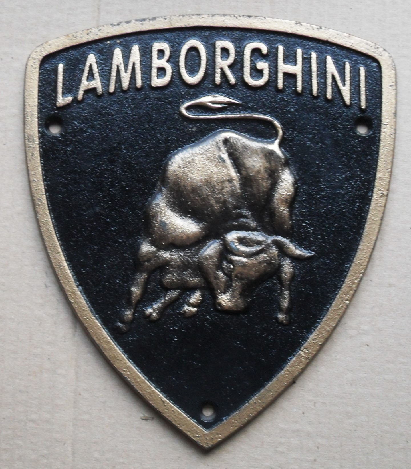 MOTORSPORT - LAMBORGHINI CAST IRON LARGE WALL PLAQUE