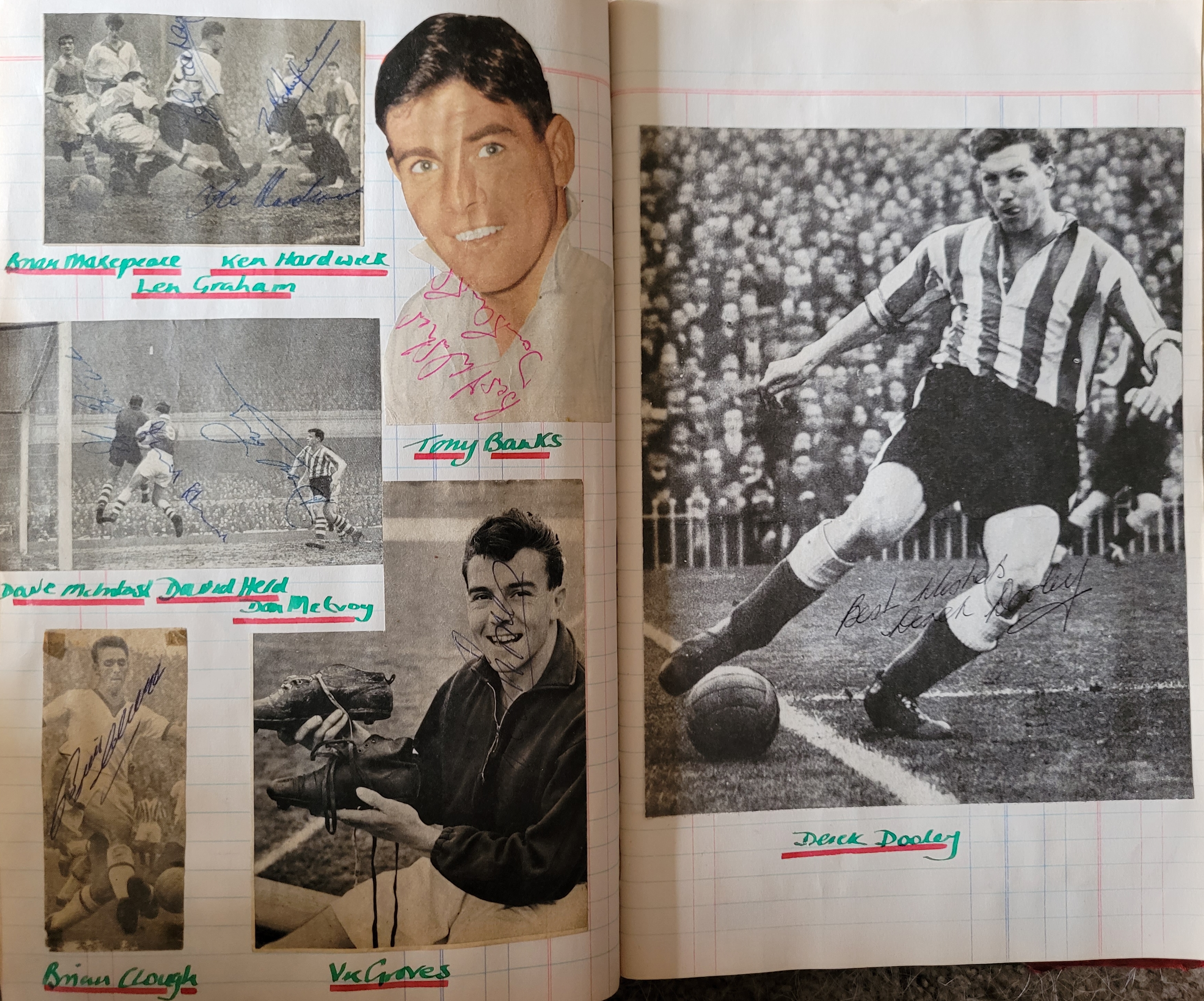 BOOK CONTAINING OVER 1,300 AUTOGRAPHED PICTURES INC' 4 OF MANCHESTER UNITED'S DUNCAN EDWARDS - Image 134 of 160