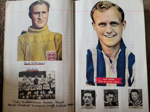 BOOK CONTAINING OVER 1,300 AUTOGRAPHED PICTURES INC' 4 OF MANCHESTER UNITED'S DUNCAN EDWARDS - Image 156 of 160