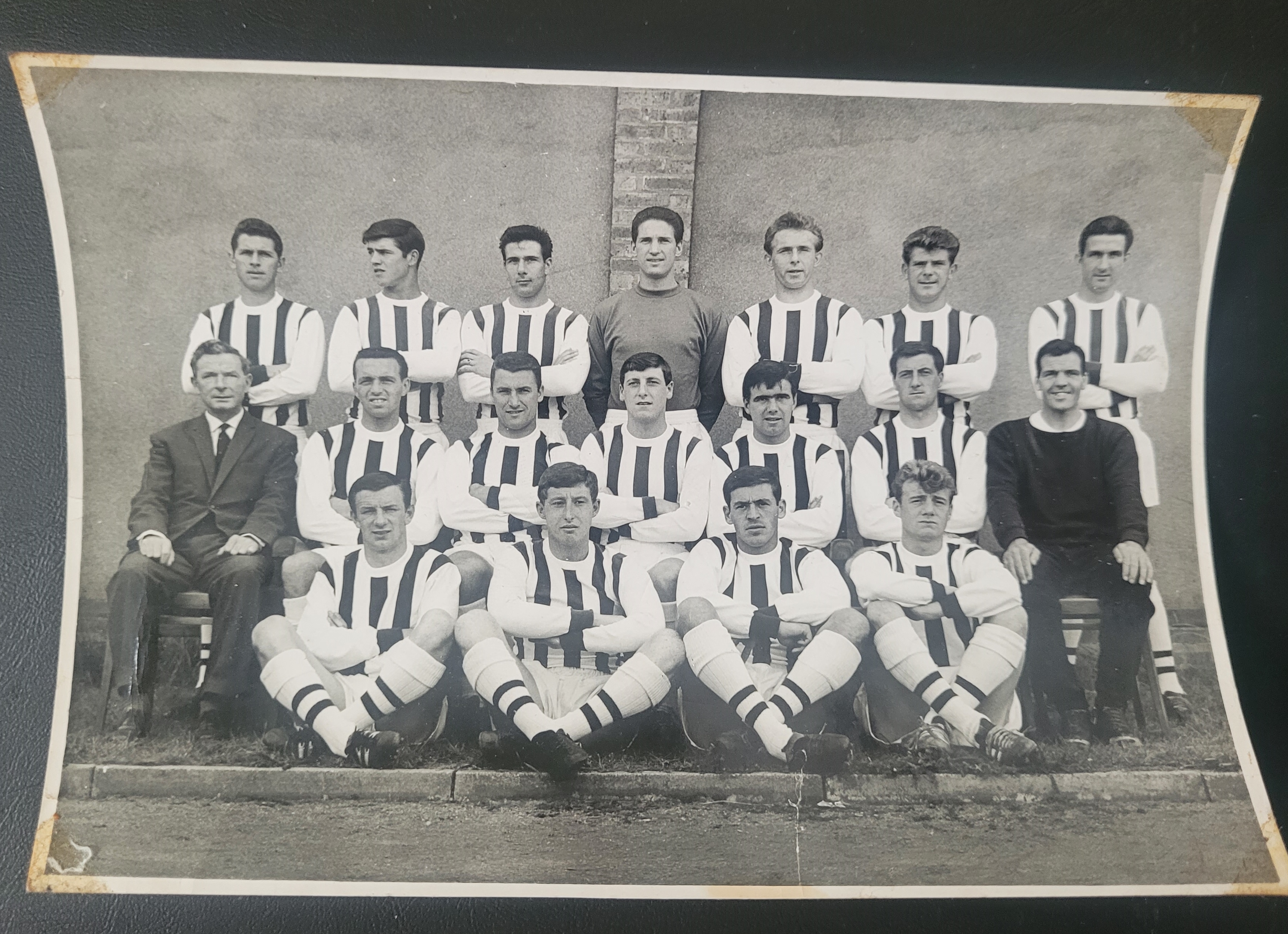 1960'S WEST BROMWICH ALBION ORIGINAL TEAM PRESS PHOTO