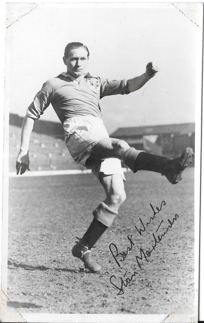 BLACKPOOL STAN MORTENSON PHOTO CARDS ONE WITH ORIGINAL SIGNATURE - Image 2 of 2