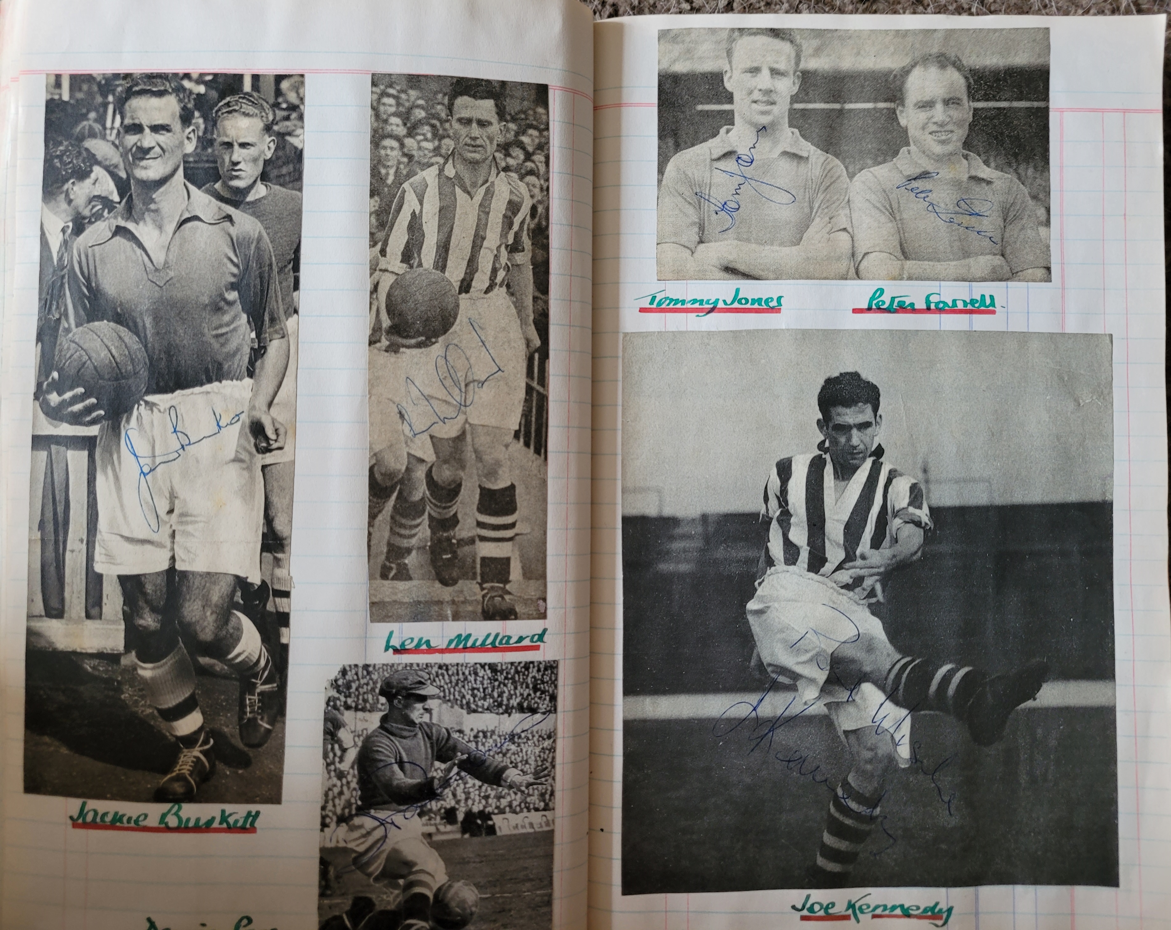 BOOK CONTAINING OVER 1,300 AUTOGRAPHED PICTURES INC' 4 OF MANCHESTER UNITED'S DUNCAN EDWARDS - Image 91 of 160