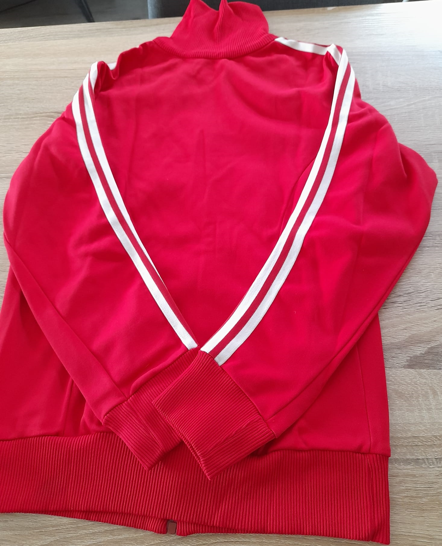 RUGBY UNION PHIL BENNETTS WALES TRACKSUIT TOP - Image 2 of 2