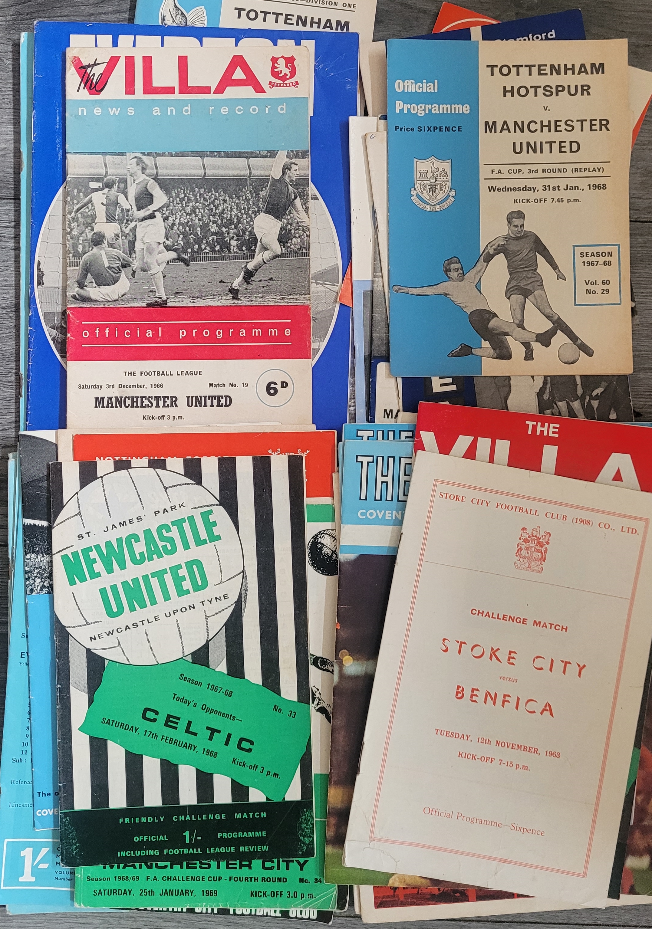 1960'S FOOTBALL PROGRAMMES X 51