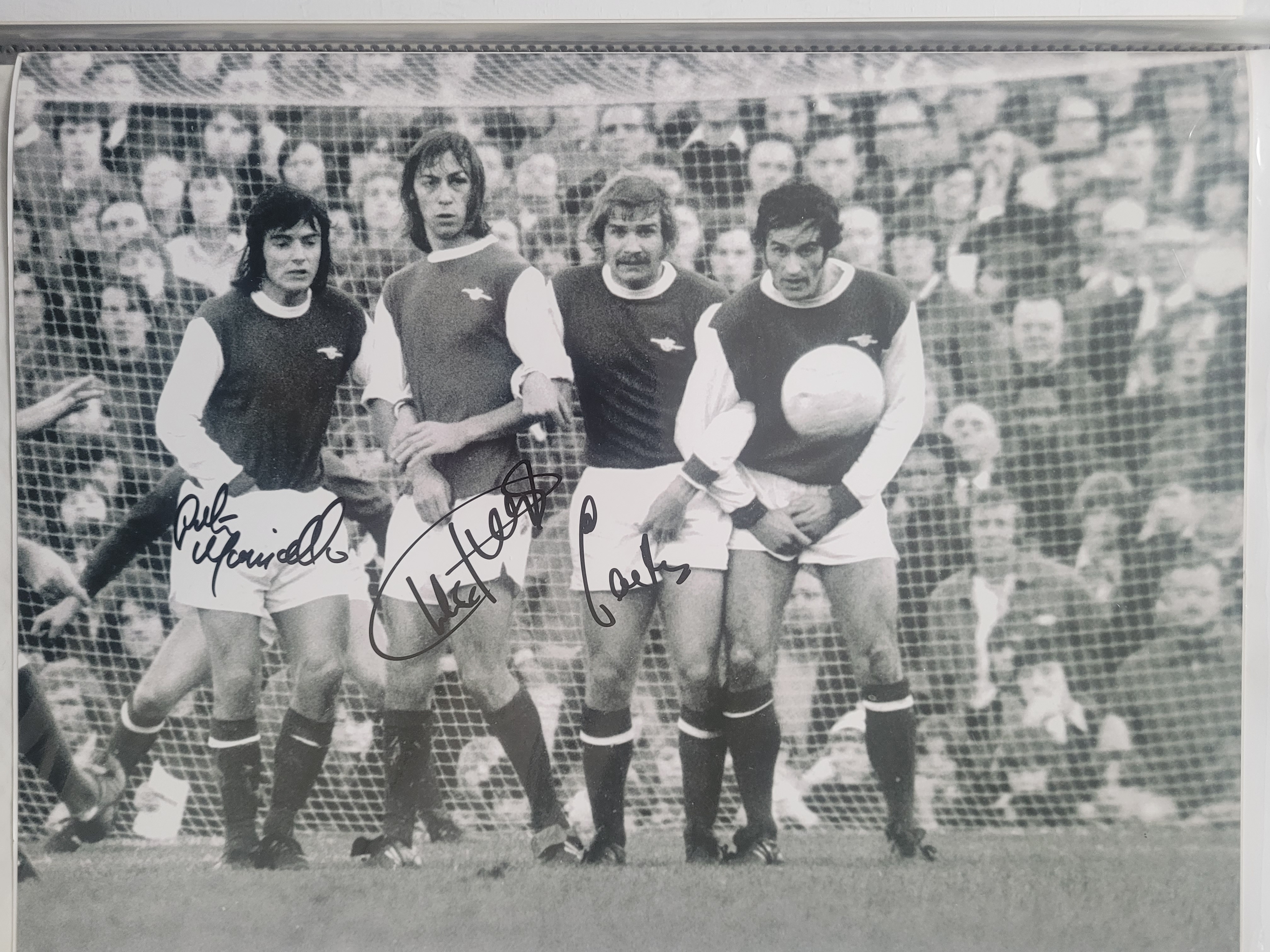 ARSENAL LARGE AUTOGRAPHED PHOTO