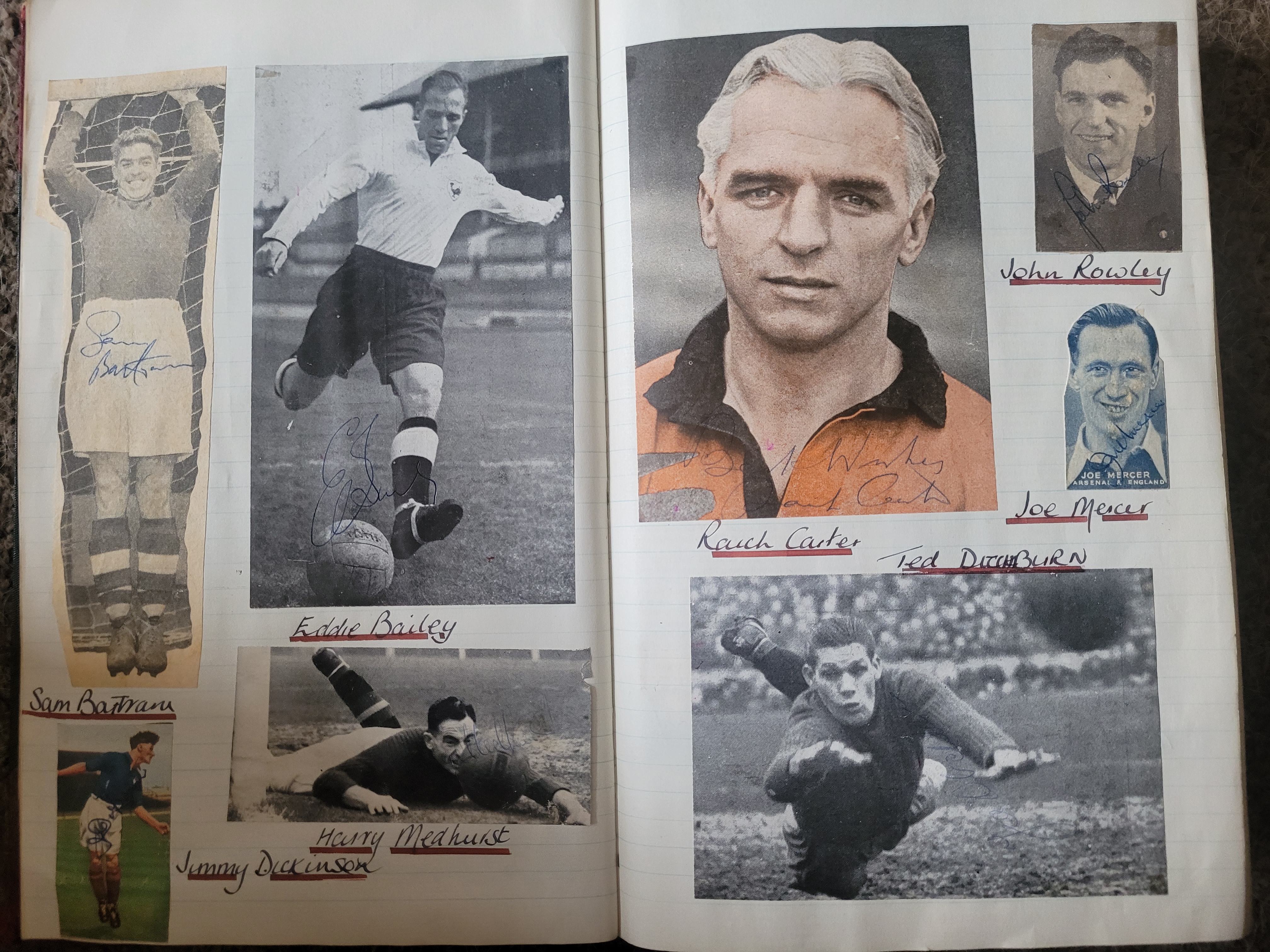 BOOK CONTAINING OVER 1,300 AUTOGRAPHED PICTURES INC' 4 OF MANCHESTER UNITED'S DUNCAN EDWARDS - Image 16 of 160