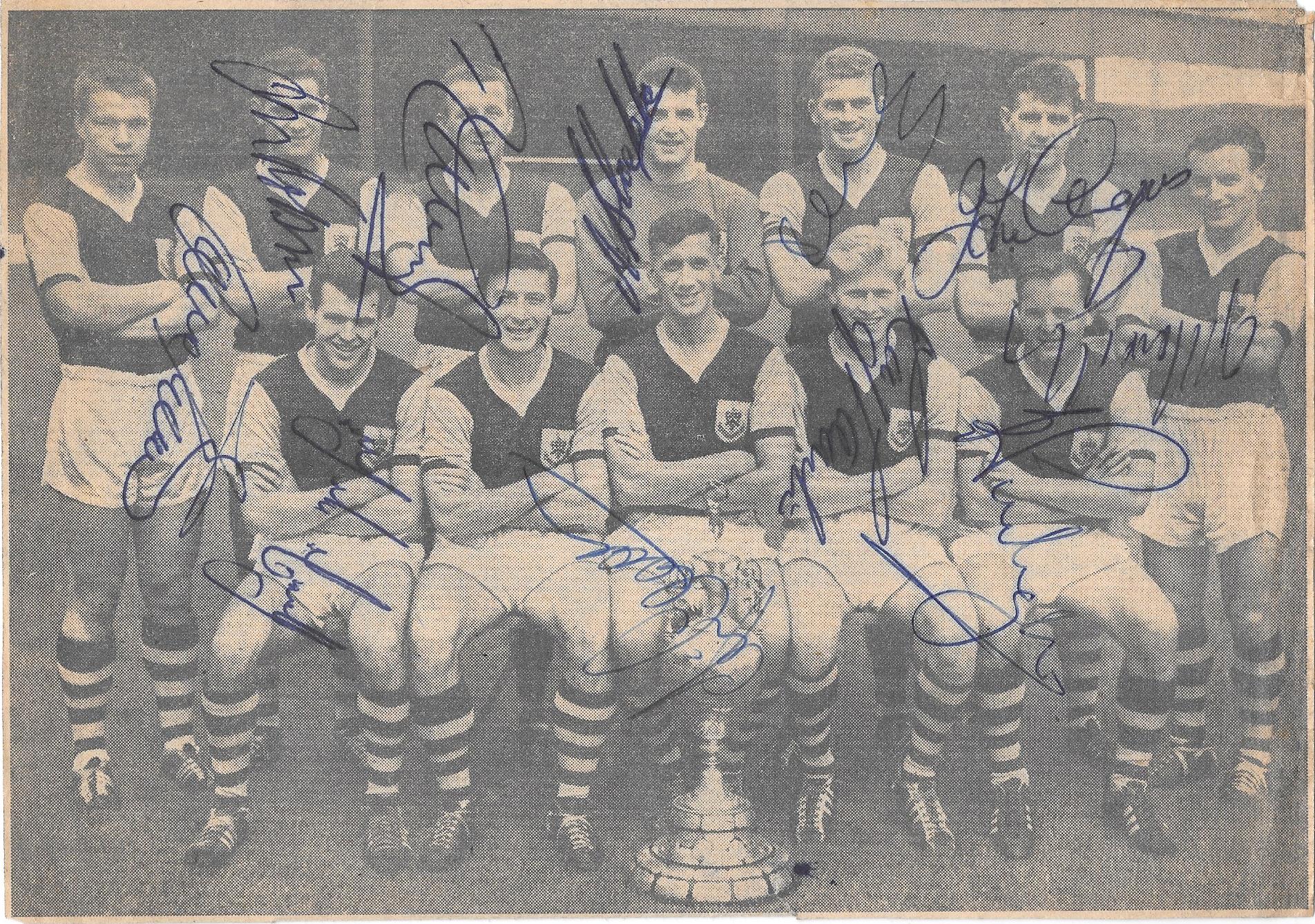 1959-60 BURNLEY DIV 1 CHAMPIONS AUTOGRAPHED PICTURE