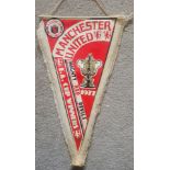 LARGE VINTAGE MANCHESTER UNITED 1977 FA CUP WINNERS PENNANT