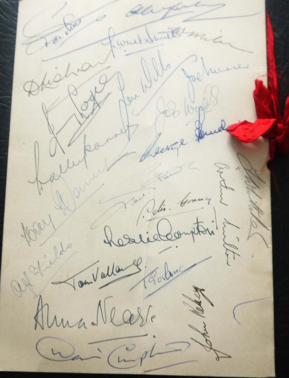 ARSENAL 1952 FA CUP FINAL AUTOGRAPHED MENU - Image 2 of 2