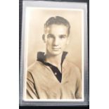 1938-39 ORIGINAL WOLVERHAMPTON WANDERERS F TAYLOR POSTCARD PRODUCED BY T.E. MAGNA