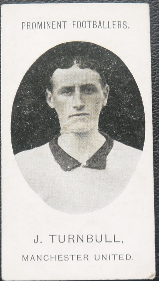 MANCHESTER UNITED J TURNBALL TADDY PROMINENT FOOTBALLER'S CARD