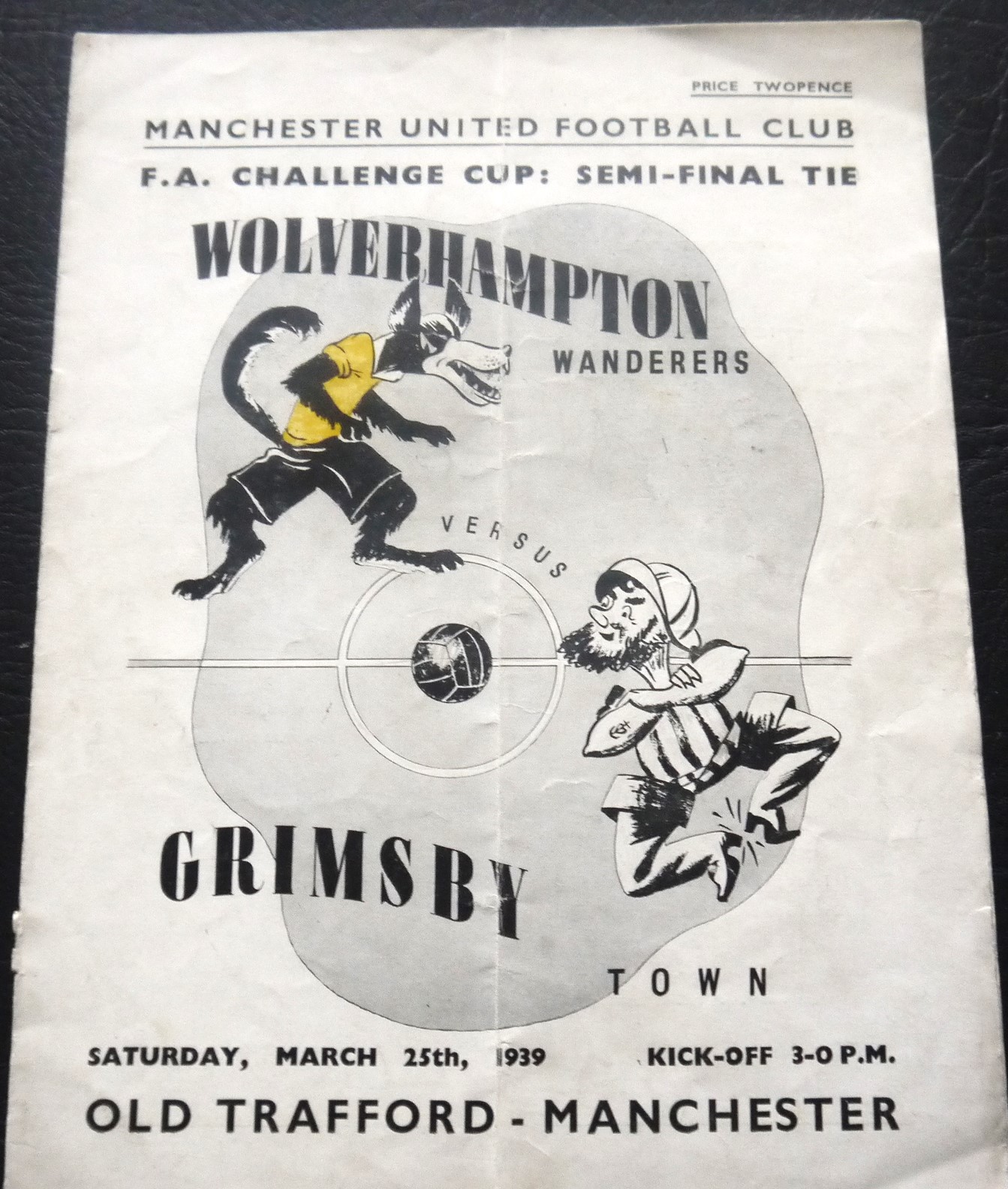 1939 FA CUP SEMI-FINAL GRIMSBY TOWN V WOLVERHAMPTON WANDERERS AT MANCHESTER UNITED