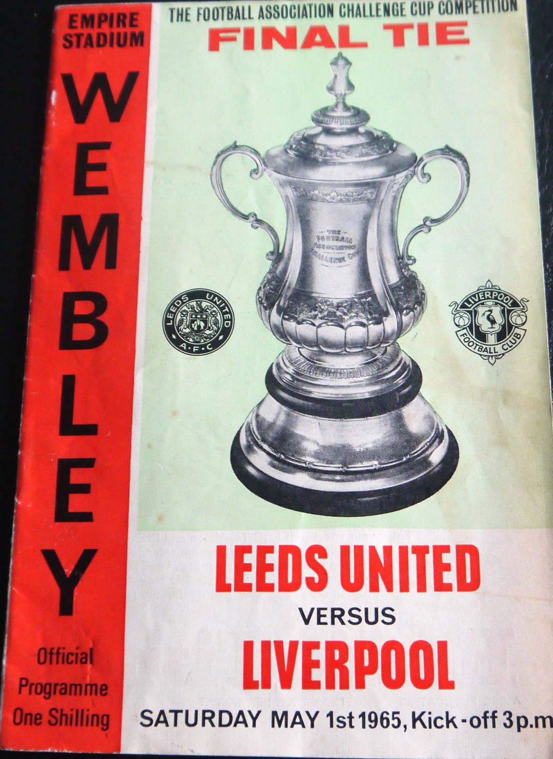 1965 FA CUP FINAL LEEDS UNITED V LIVERPOOL FULLY SIGNED BY THE LIVERPOOL TEAM