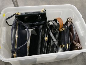 Quantity of handbags