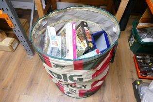 Storage bag of jigsaws, soft toys,