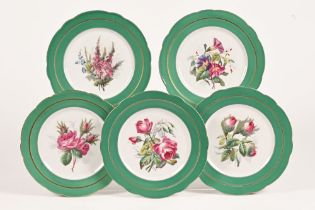 Five botanical plates, decorated with various flowers with a green and gilt border. Diameter 23 cm.