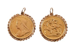 A Victorian gold sovereign dated 1900, in yellow metal mount, weight 8.8 grams (see illustration).