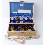 Jewellery box of costume jewellery, pendants, beaded necklaces, brooches,