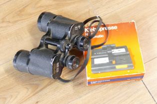 Grampian Deluxe field binoculars, 10 x 50,