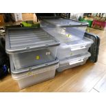 Quantity of lidded storage containers