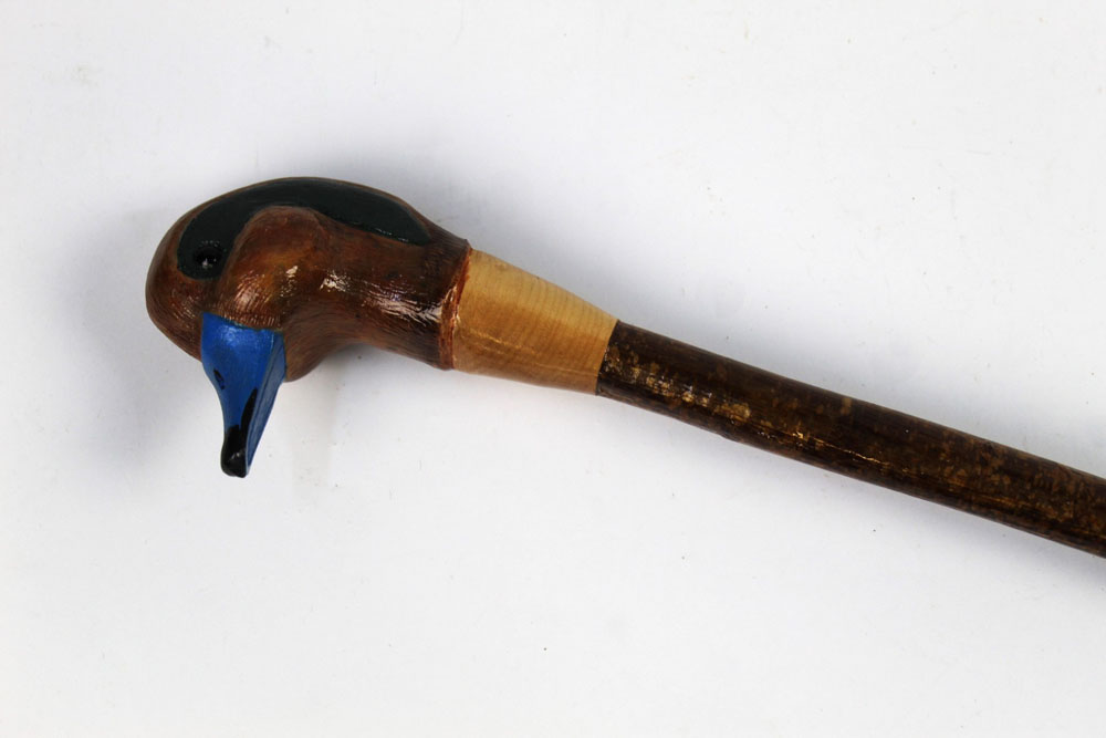 A walking stick with carved wooden handle in the form of a teal, length 123 cm. - Image 2 of 2
