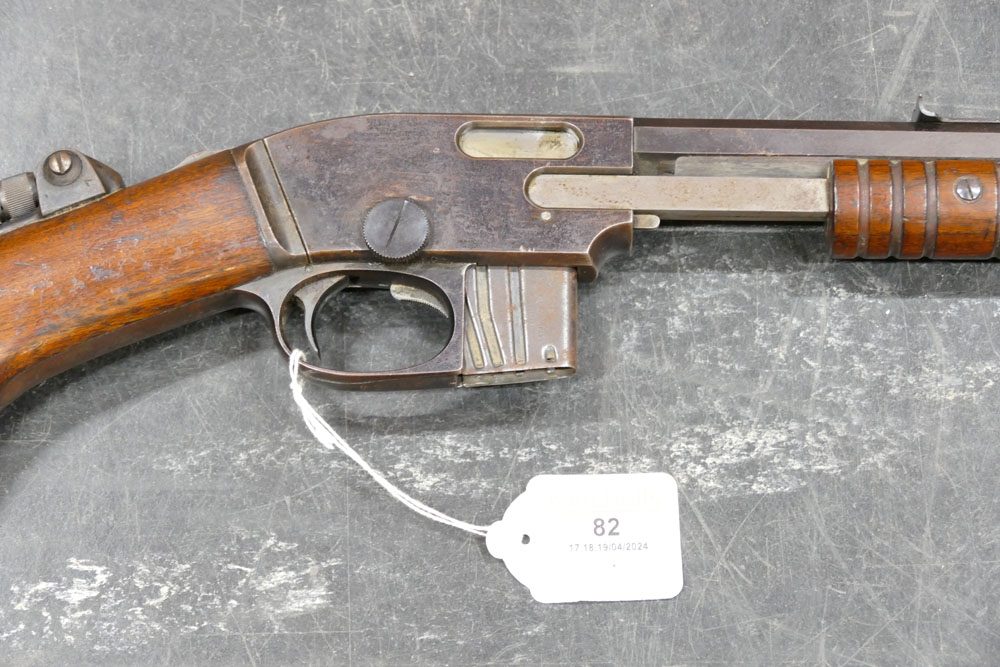 A Savage 1906 pump action cal 22 LR rifle, - Image 3 of 3