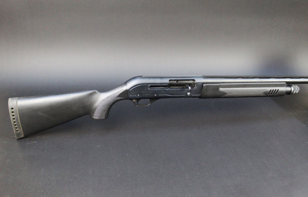 An Escort Magnum 12 bore semi automatic shotgun, with 3 1/2" chamber, - Image 2 of 8