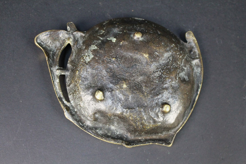 A continental brass ashtray / trinket dish, - Image 3 of 3