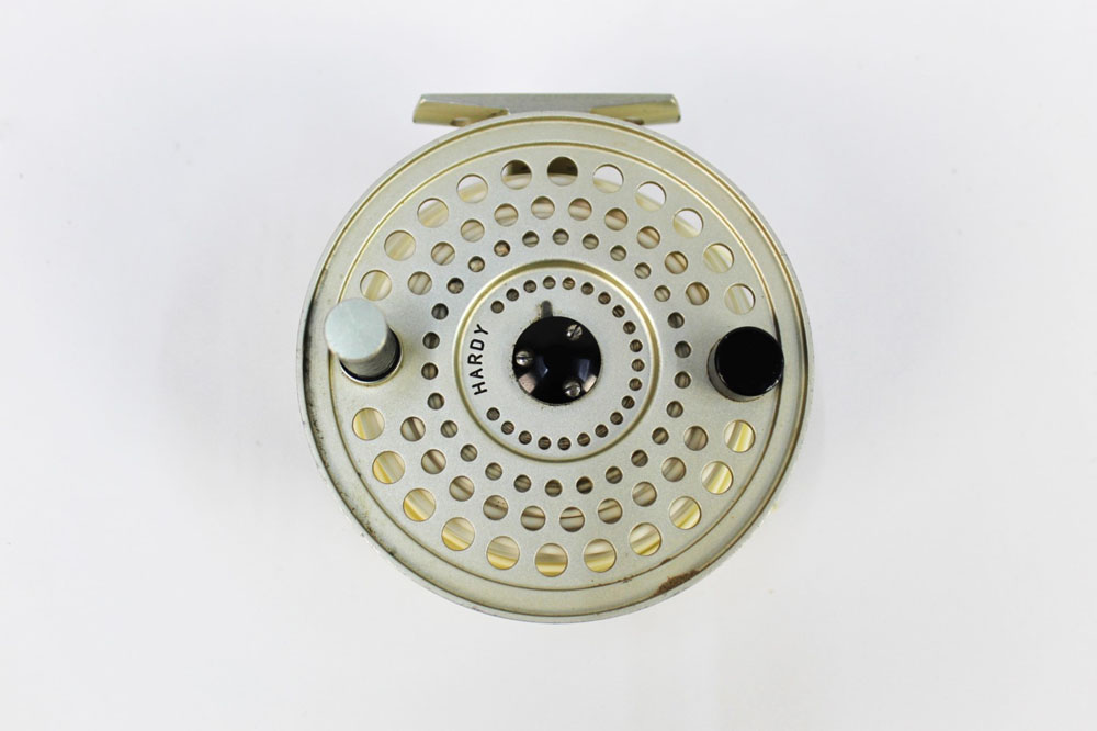 A Hardy Sirrus 3 salmon fly reel. Serial No. A22547 with Hardy Neoprene pouch. - Image 3 of 4