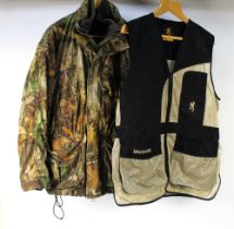 An Advantage timber camouflage jacket, with fleece liner, +/- Size XL,