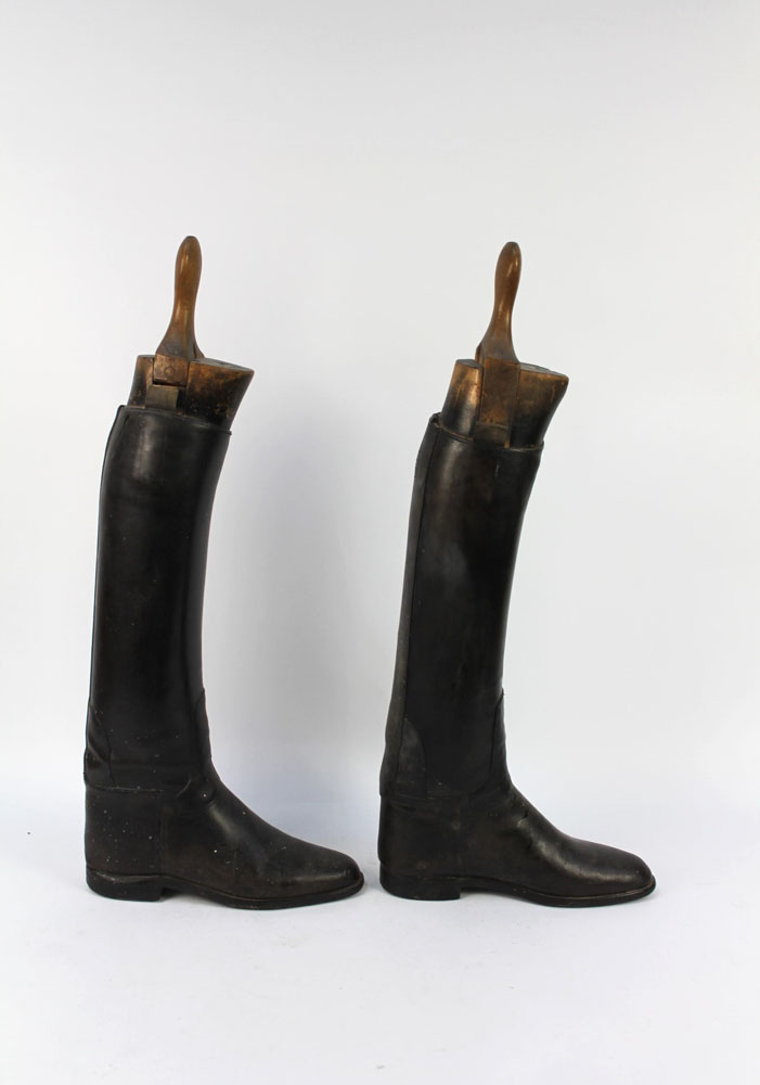 A pair of gentleman's black leather hunting boots, - Bild 3 aus 8