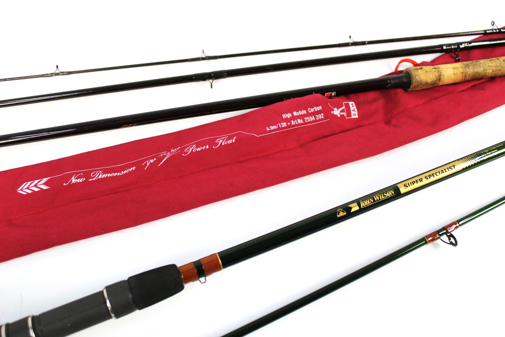 A Dam New Dimension Des Taylor power float rod, in three sections, 13', - Image 3 of 5