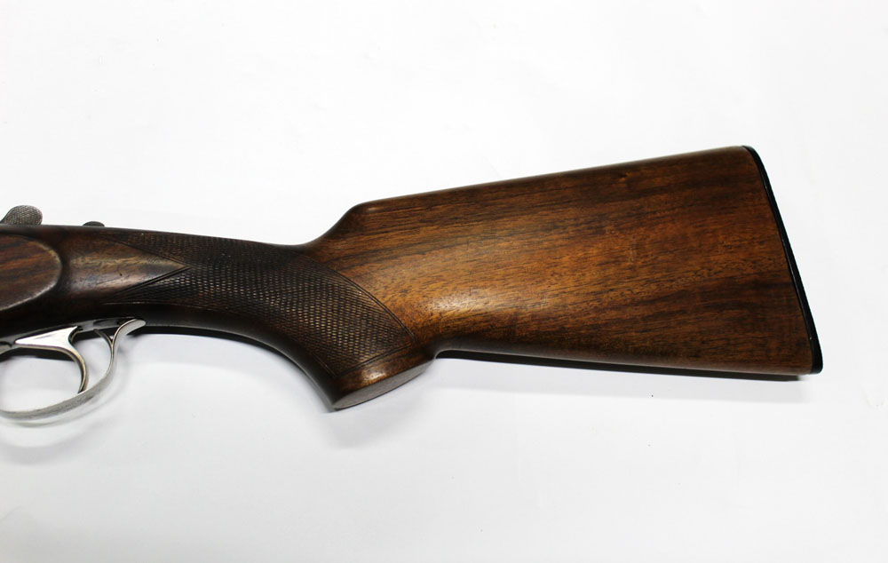 A Browning ? Medalist 12 bore over/under shotgun, with 29 3/4" barrels, multi choke, 70 mm chambers, - Image 3 of 5