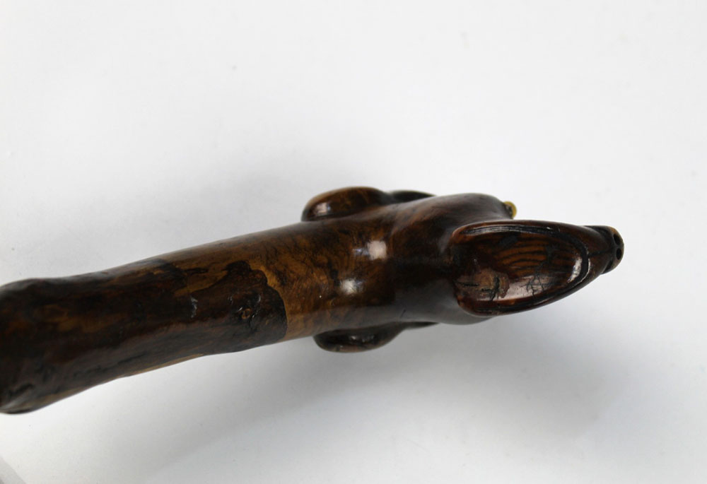 A walking stick with carved wooden handle in the form of a dog. Length 87 cm. - Image 5 of 5