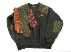 A Quilt Knit gentleman's shooting jumper with pheasant motif, +/- Size M,