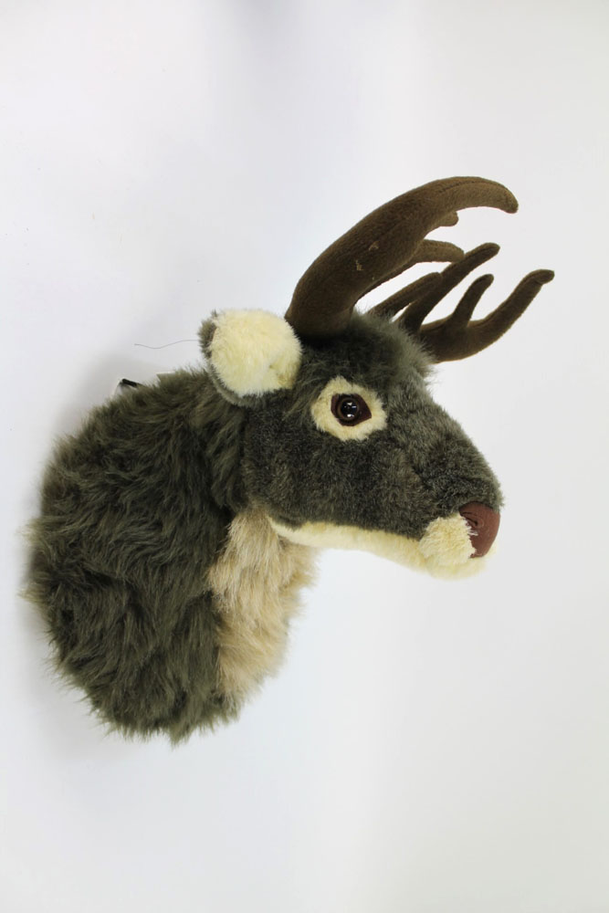 A children's soft toy wall hanging stags head, protruding from the wall +/- 34 cm. - Image 3 of 3