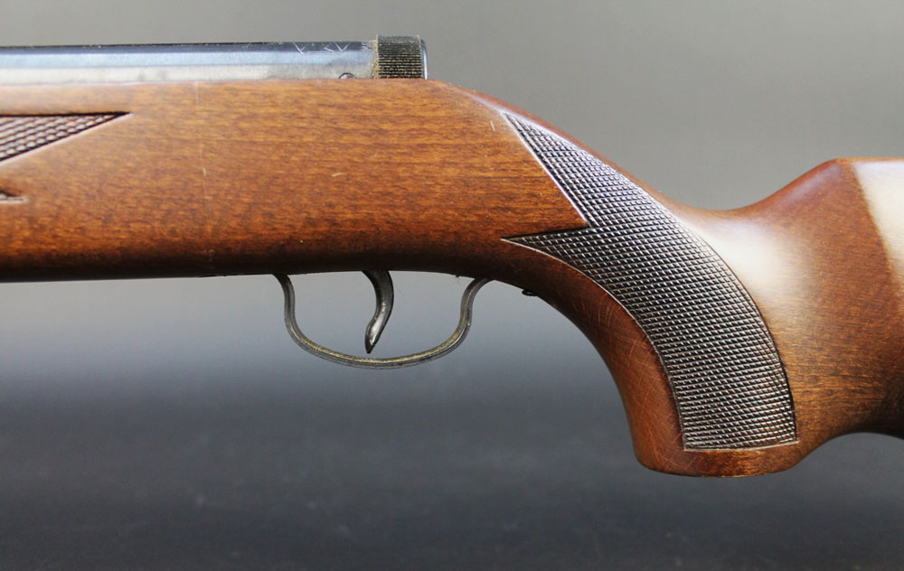 A Westlake Chinese cal 22 break barrel air rifle. Serial 119910291. - Image 3 of 10