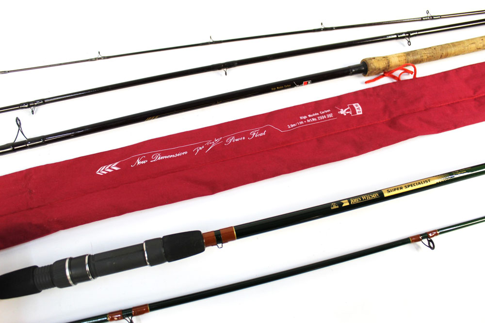 A Dam New Dimension Des Taylor power float rod, in three sections, 13',