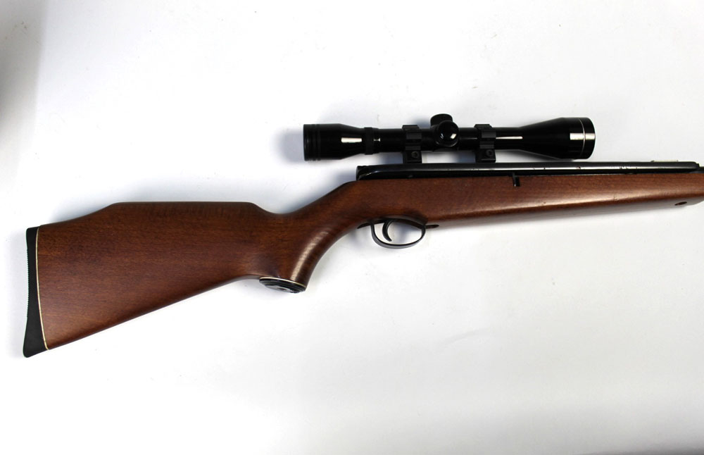 A Webley & Scott Tracker cal 22 side lever air rifle, - Image 3 of 4