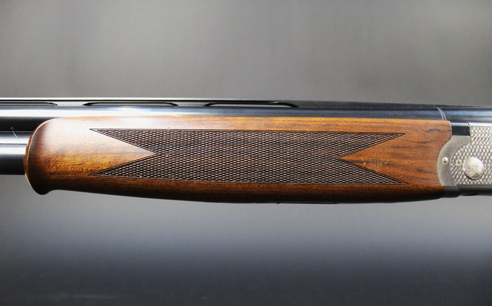 Beretta 686 Onyx 12 bore over/under shotgun with 28" multi choke barrels, 76 mm chambers, ejector, - Image 3 of 8