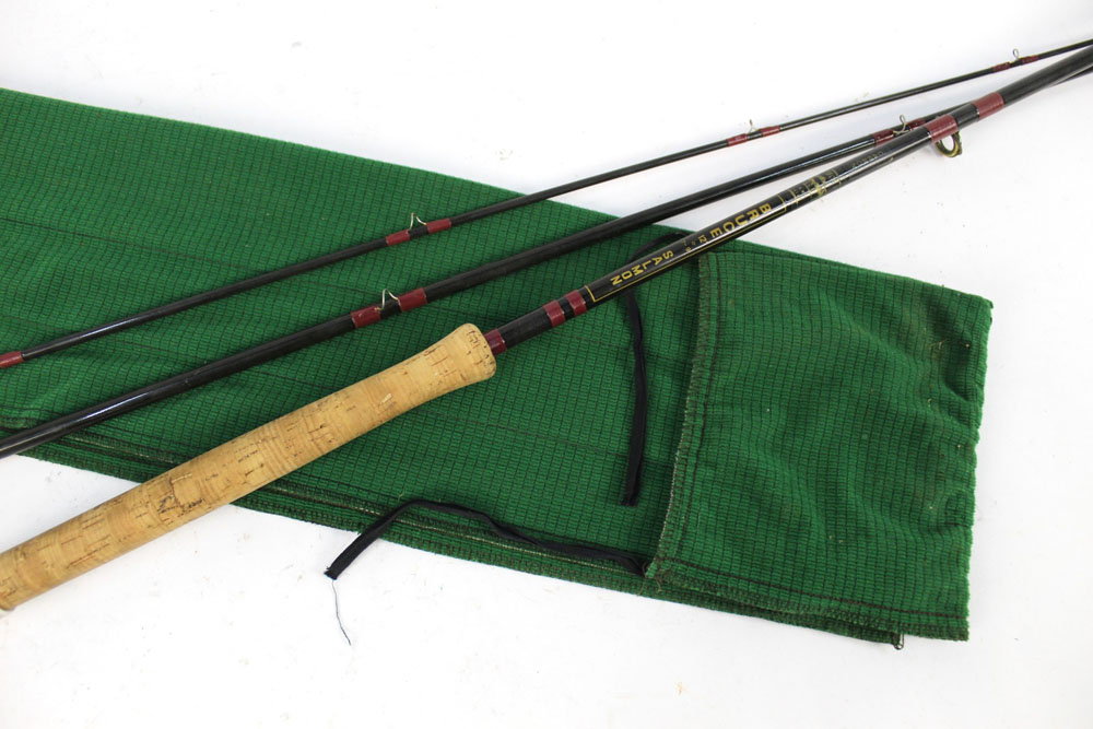 A Bruce and Walker Bruce salmon fly rod, in three sections, 12' line 7-9.